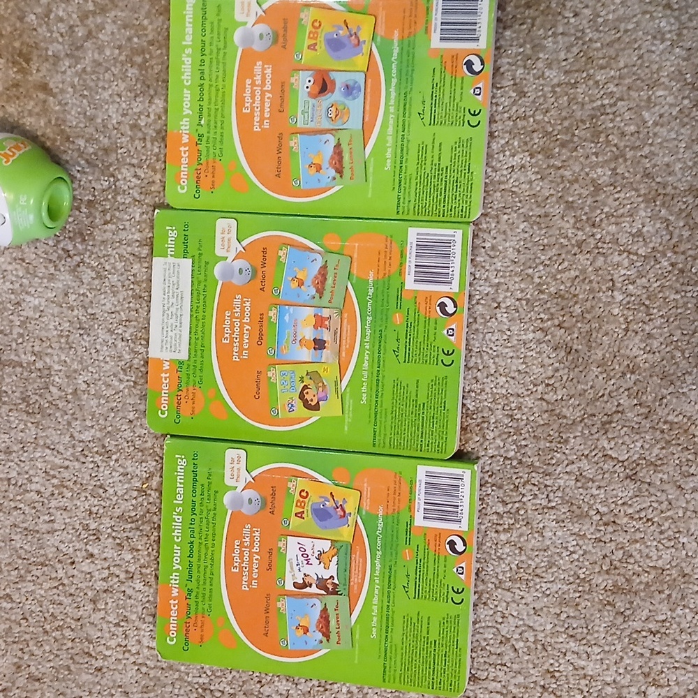 Leap Frog Tag Junior Pal and 3 Books Lot - Picture 5 of 5